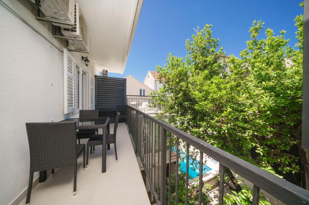 Heritage Residence In Center With Pool- Apartments Vodice Luaran gambar