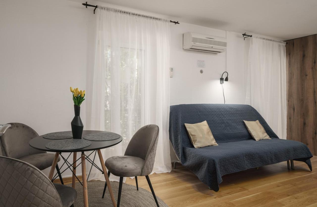 Heritage Residence In Center With Pool- Apartments Vodice Luaran gambar